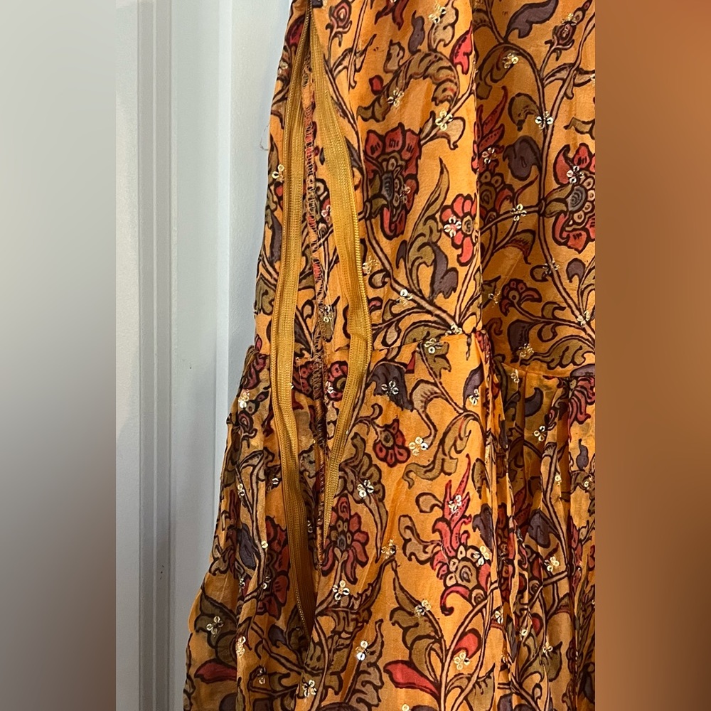 Mustard Yellow Gown (dress) - Picture 6 of 9